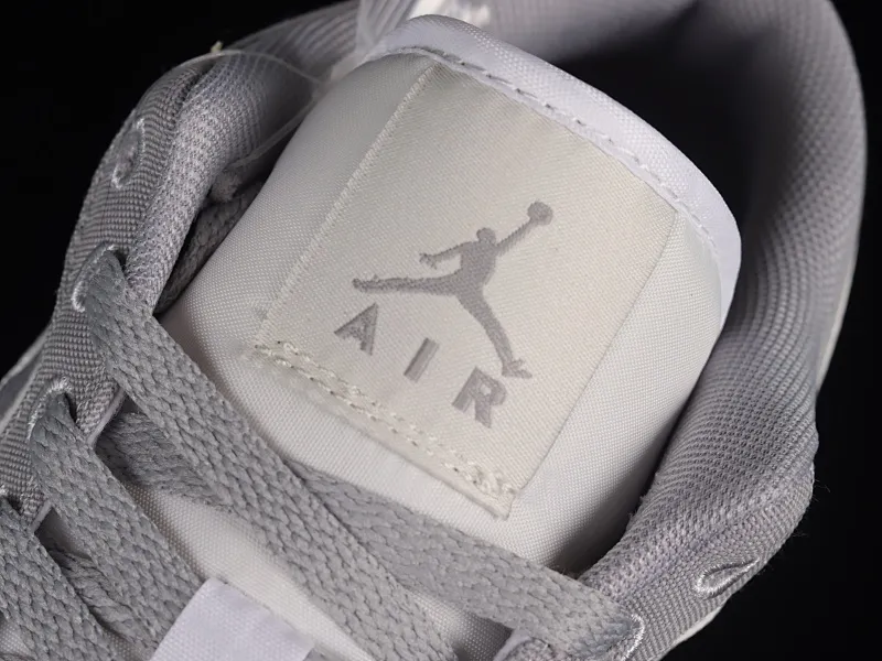 All categories Air Jordan Jordan series basketball shoes Air Jordan 1 Low Air Jordan 1 Low "Light Steel Grey" AJ1 Joe 1 white gray low-top cultural basketball shoes DV0426-012